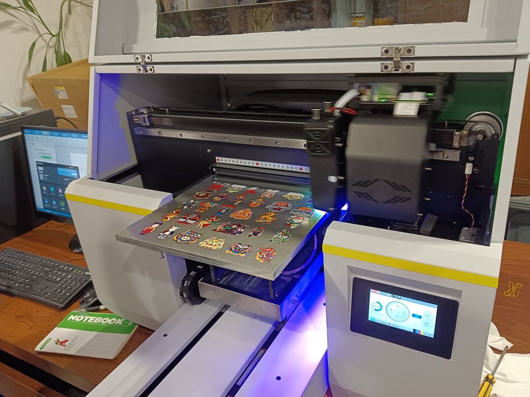 Macchina per la stampa in PVC/acilico/bottiglie/film con stampante UV a testa singola Epson I3200-U1HD